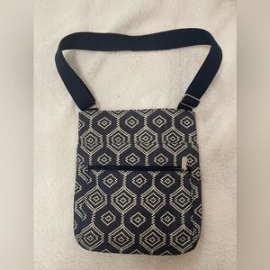 Thirty one shoulder bag